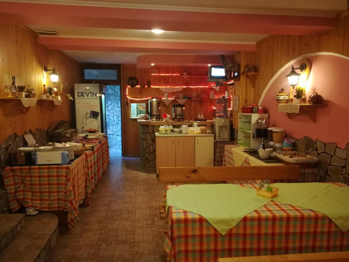 Hotel St. Anthony Slântsjev Brjag Eksteriør bilde